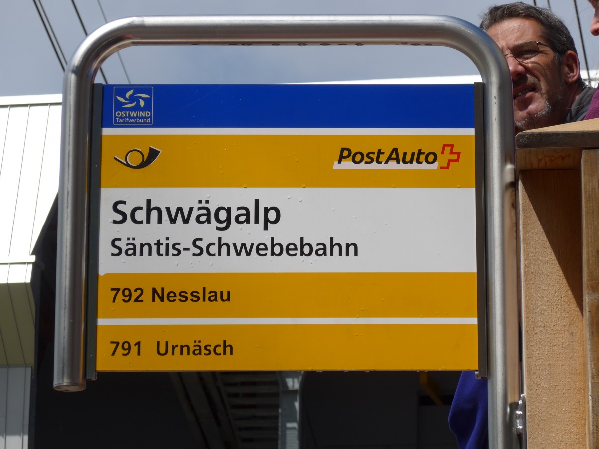 (163'242) - PostAuto-Haltestelle - Schw�galp, S�ntis-Schwebebahn - am 2. August 2015