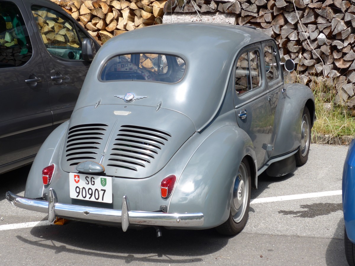 (163'250) - Renault - SG 90'907 - am 2. August 2015 auf der Schw�galp