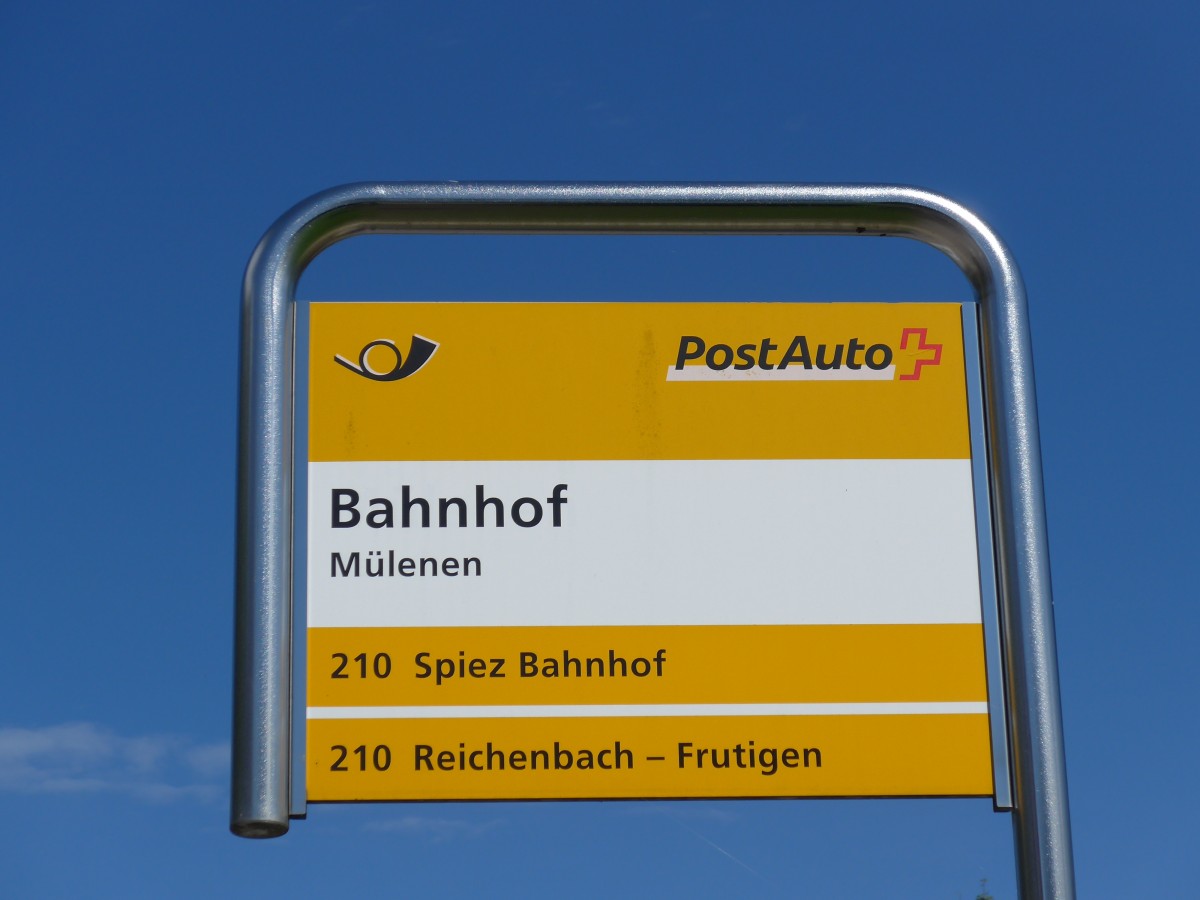 (163'708) - PostAuto-Haltestelle - M�lenen, Bahnhof - am 20. August 2015