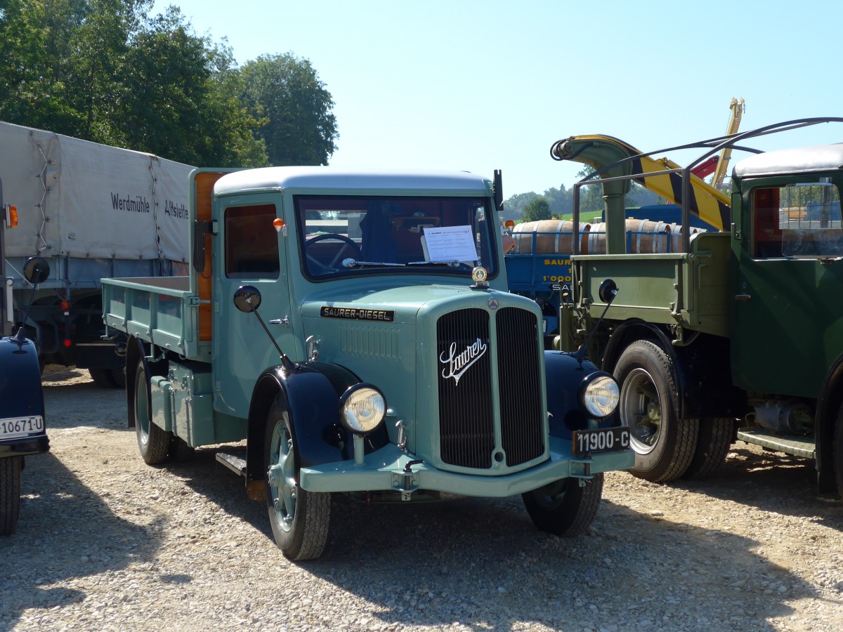 (163'957) - Saurer - 11'900-C - am 29. August 2015 in Oberkirch, CAMPUS Sursee