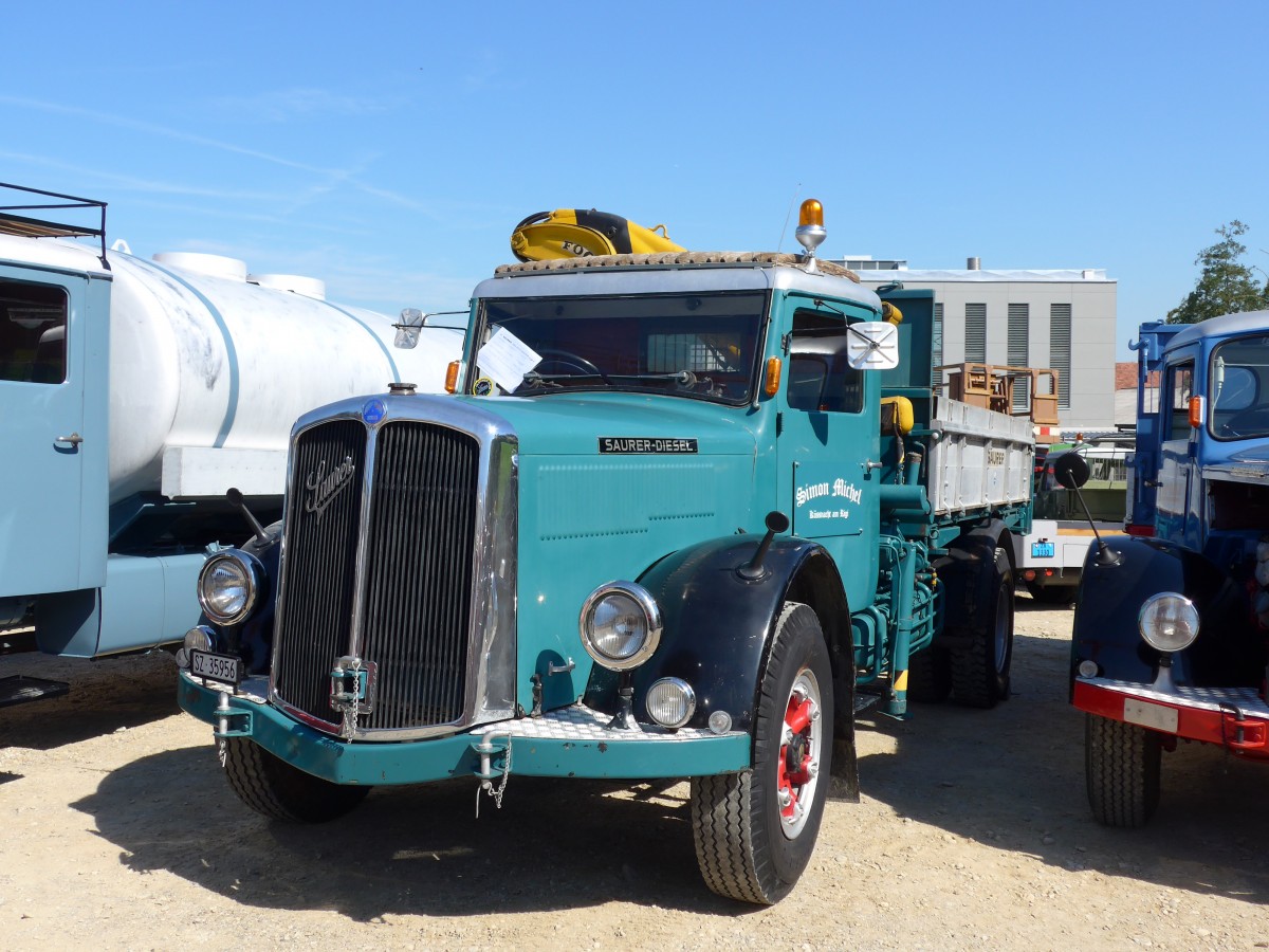 (163'969) - Michel, K�ssnacht - SZ 35'956 - Saurer am 29. August 2015 in Oberkirch, CAMPUS Sursee