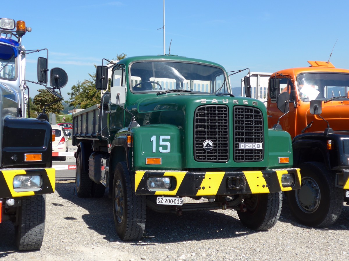 (164'014) - Saurer - Nr. 15/SZ 200'015 - am 29. August 2015 in Oberkirch, CAMPUS Sursee