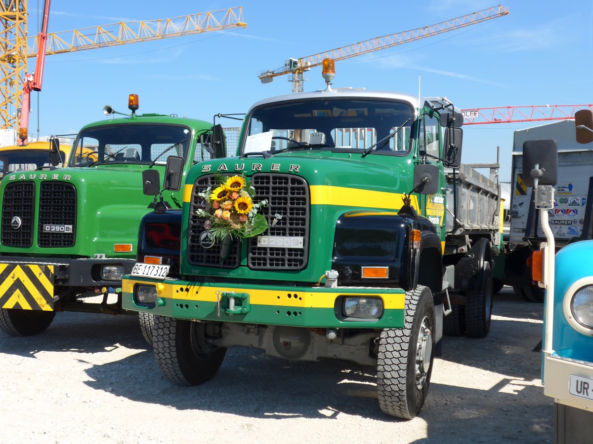 (164'073) - Badertscher, Burgistein - BE 117'312 - Saurer am 29. August 2015 in Oberkirch, CAMPUS Sursee