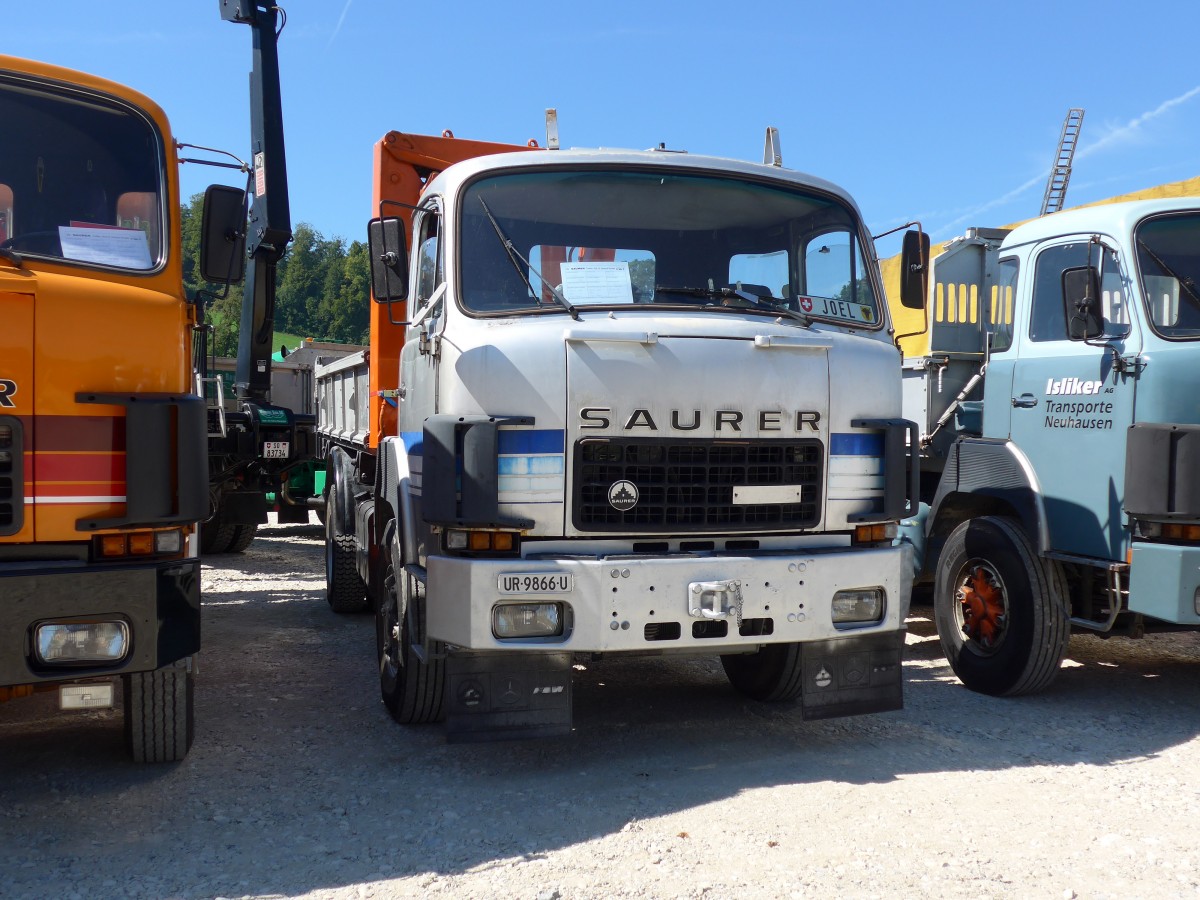 (164'085) - Saurer - UR 9866 U - am 29. August 2015 in Oberkirch, CAMPUS Sursee