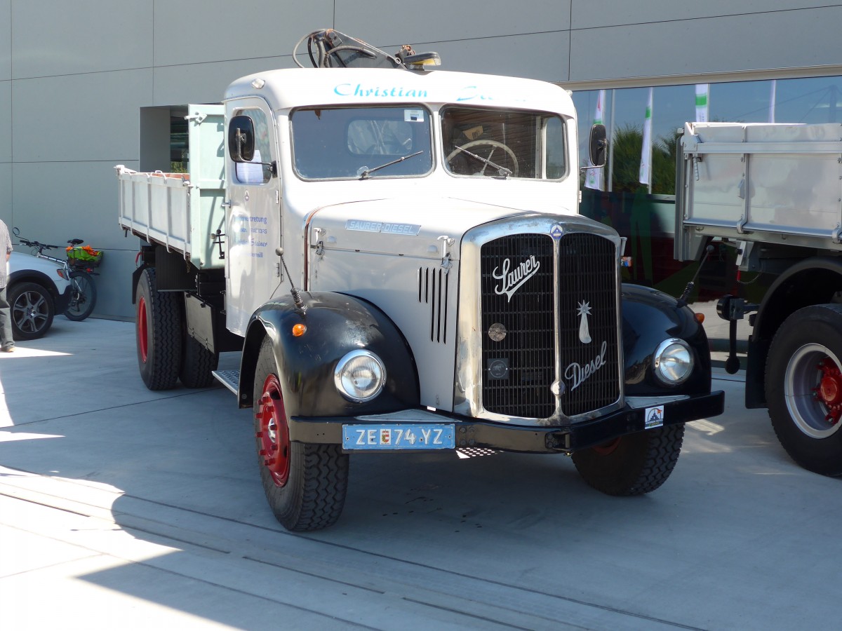 (164'113) - Steiner, Niedernsill - ZE 74 YZ - Saurer am 29. August 2015 in Oberkirch, CAMPUS Sursee