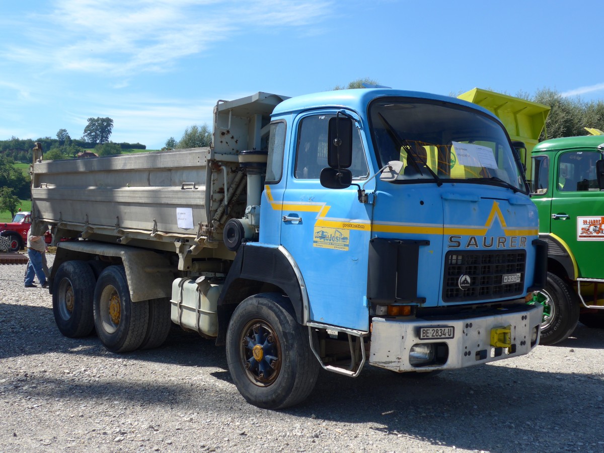 (164'202) - Josi, Frutigen - BE 2834 U - Saurer am 29. August 2015 in Oberkirch, CAMPUS Sursee
