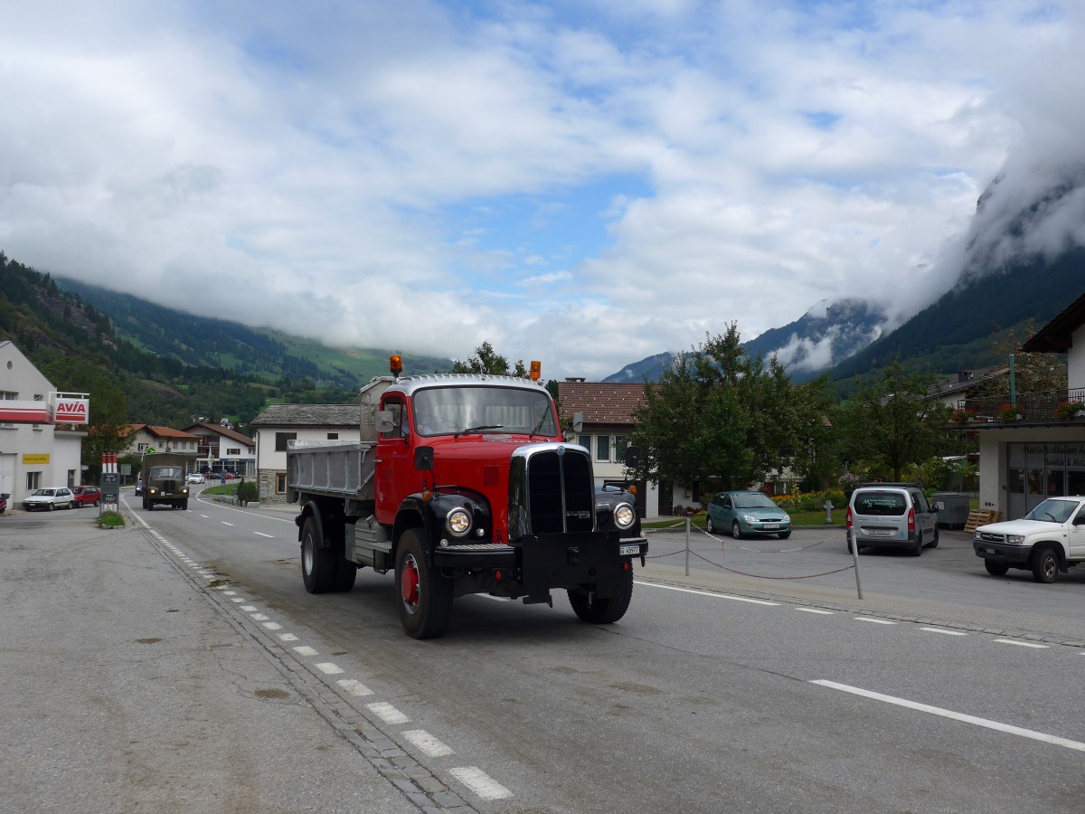 (165'359) - R�egg, R�ti - SG 45'977 - Saurer am 19. September 2015 in Andeer, Tgavugl