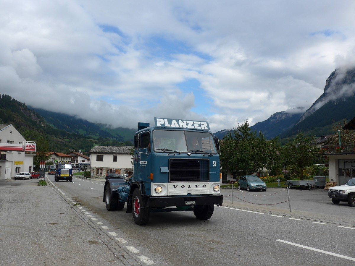 (165'388) - Planzer, Dietikon - Nr. 9/ZH 32'349 U - Volvo am 19. September 2015 in Andeer, Tgavugl