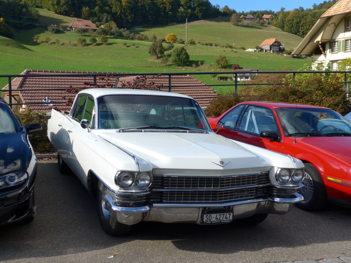 (166'047) - Cadillac - SO 42'747 - am 4. Oktober 2015 in Heimiswil, L�wen