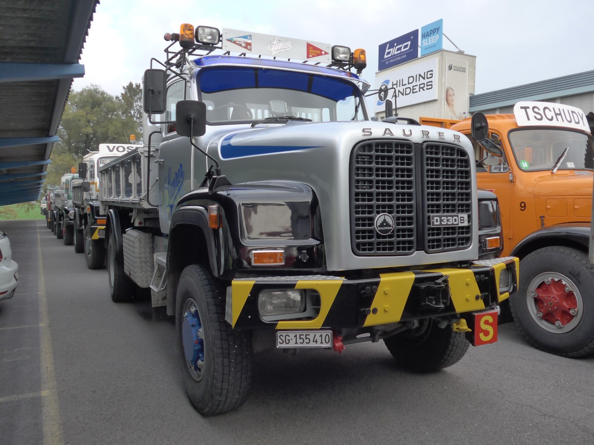 (166'076) - Saurer - SG 155'410 - am 10. Oktober 2015 in Sch�nis, Bicoareal