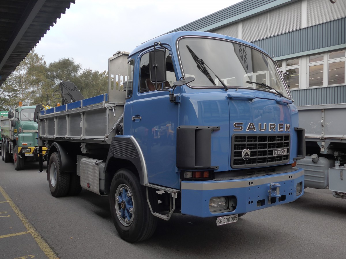 (166'093) - Saurer - SG 500'005 - am 10. Oktober 2015 in Sch�nis, Bicoareal