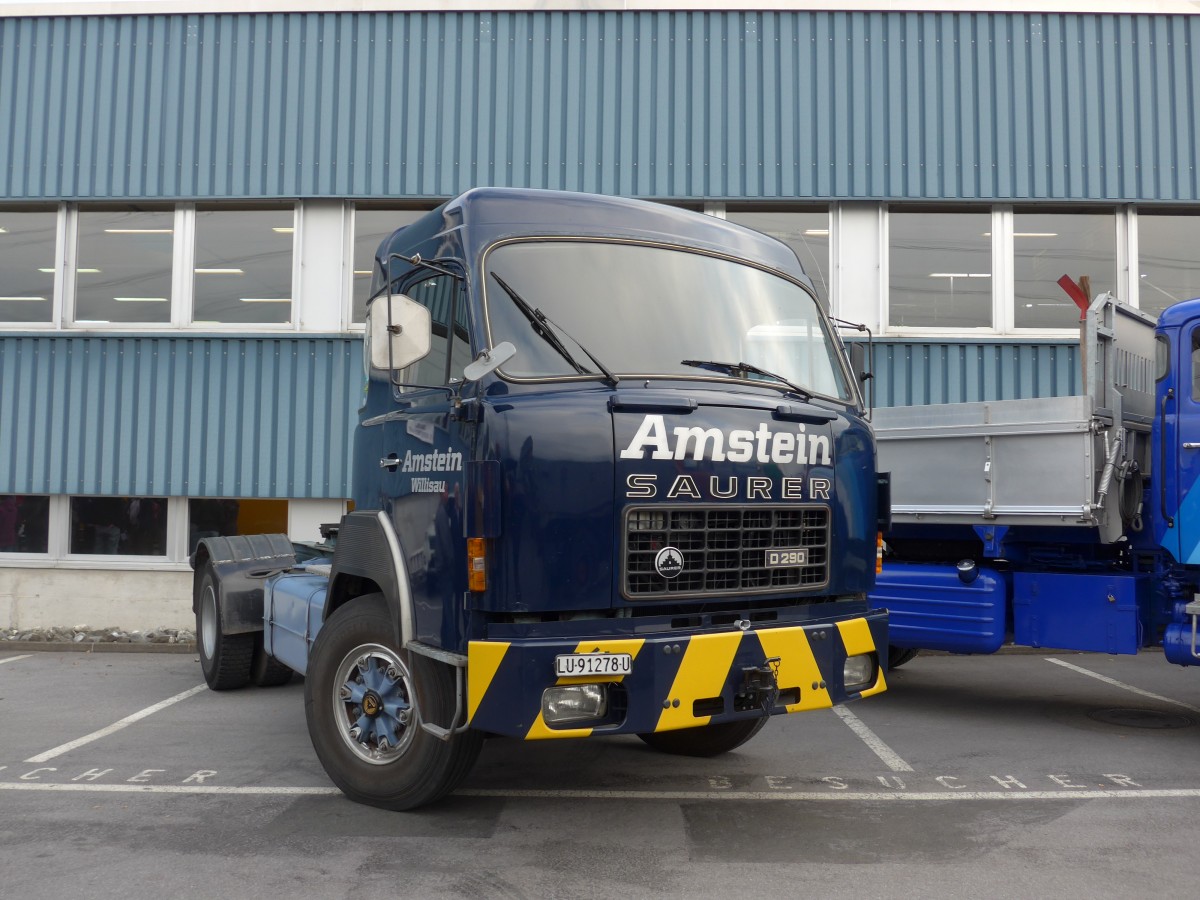 (166'111) - Amstein, Willisau - LU 91'278 U - Saurer am 10. Oktober 2015 in Sch�nis, Bicoareal