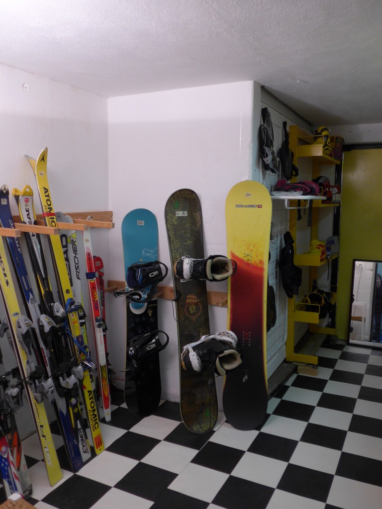 (166'257) - Er�ffnung Skiraum am 16. Oktober 2015 im BrockiShop