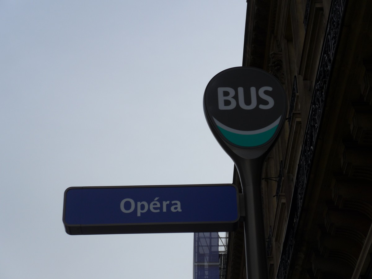 (166'877) - Bus-Haltestelle - Paris, Op�ra - am 16. November 2015