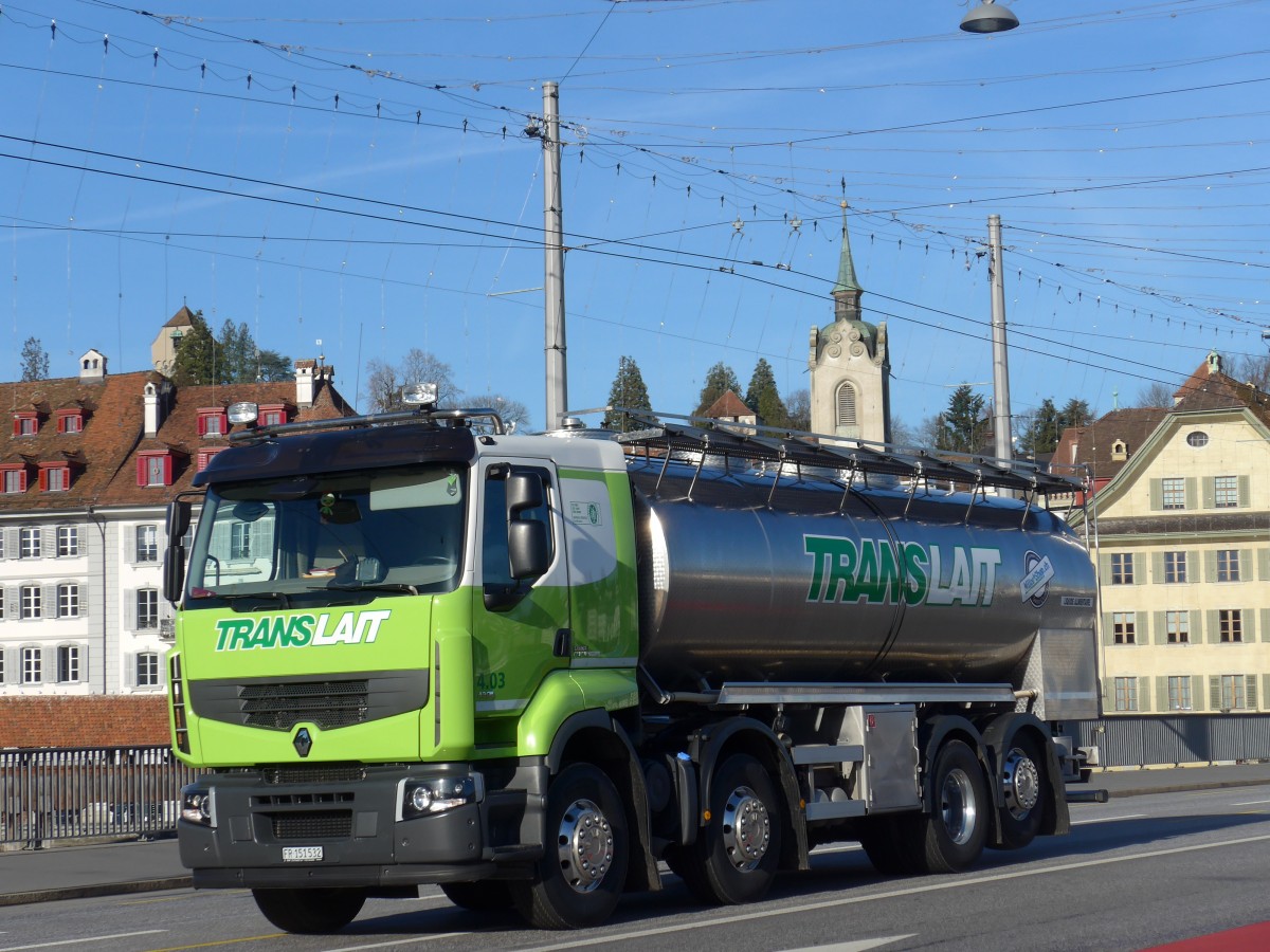 (167'937) - Translait - Nr. 4.03/FR 151'532 - Renault am 25. Dezember 2015 in Luzern, Bahnhofbr�cke