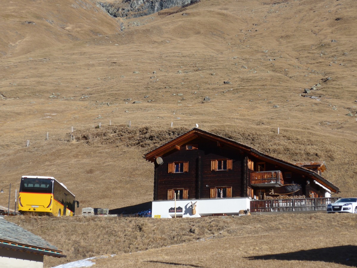 (168'073) - Jufer L�deli und Post am 29. Dezember 2015 in Juf