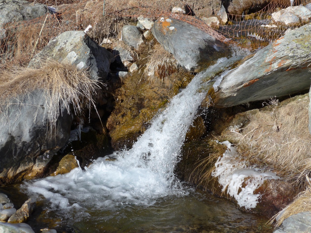 (168'078) - Kleines B�chli am 29. Dezember 2015 in Juf