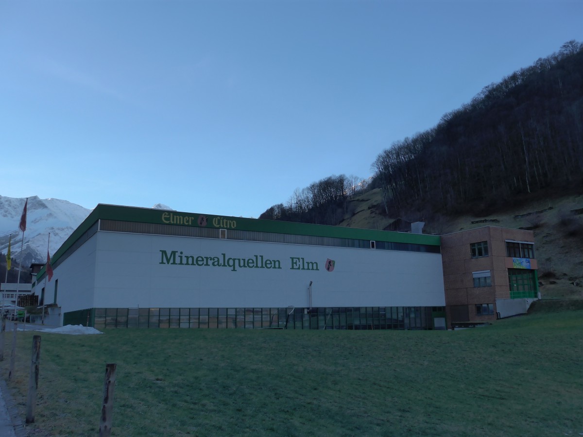 (168'209) - Die Mineralquellen Elm am 1. Januar 2016 in Elm