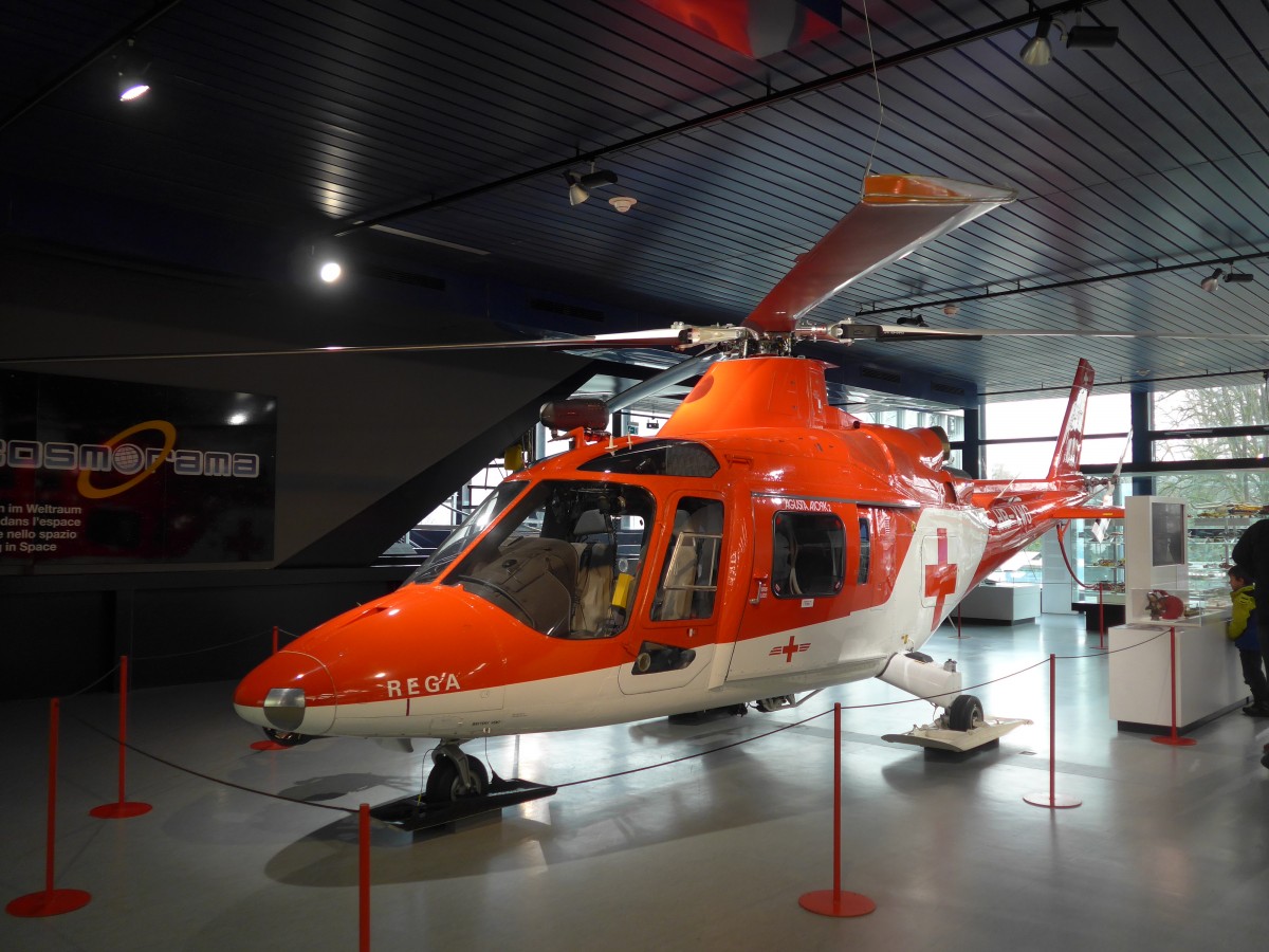 (168'905) - REGA - HB-XWG - am 25. Februar 2016 in Luzern, Verkehrshaus