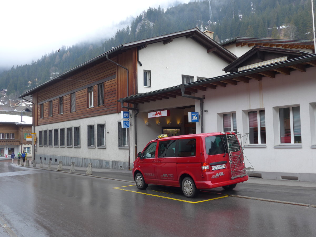 (169'530) - AFA Adelboden - BE 809'557 - VW-Bus am 27. M�rz 2016 beim Autobahnhof Adelboden