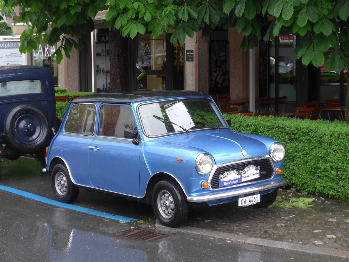 (170'549) - Austin Mini - OW 4461 - am 14. Mai 2016 in Sarnen, OiO