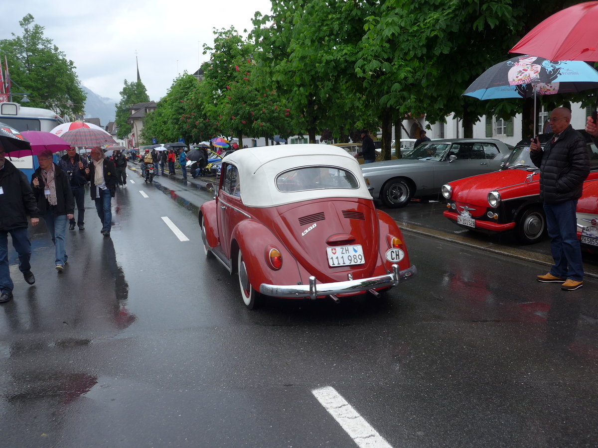 (170'602) - VW-K�fer - ZH 111'989 - am 14. Mai 2016 in Sarnen, OiO