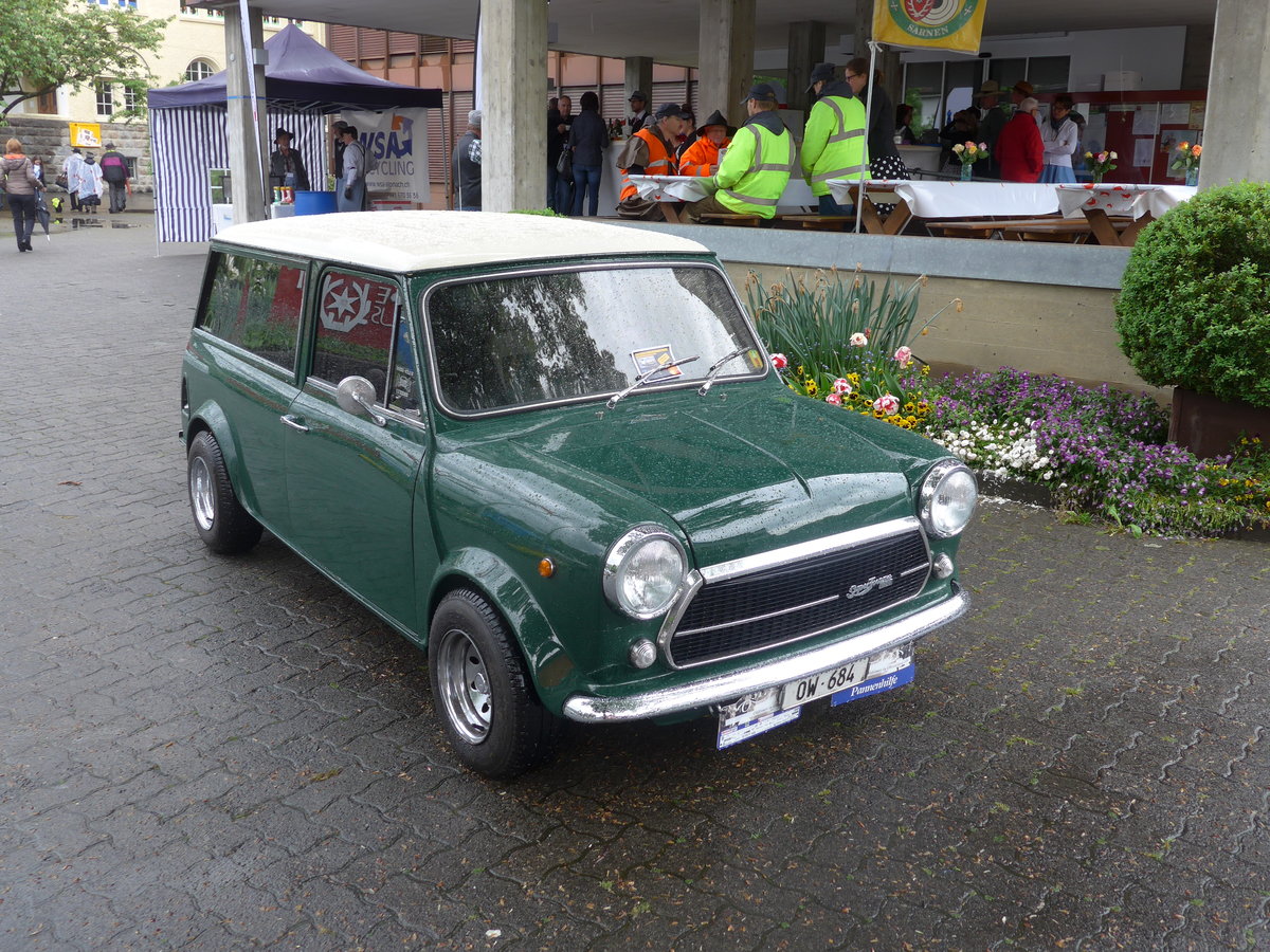(170'682) - Austin Mini - OW 684 - am 14. Mai 2016 in Sarnen, OiO