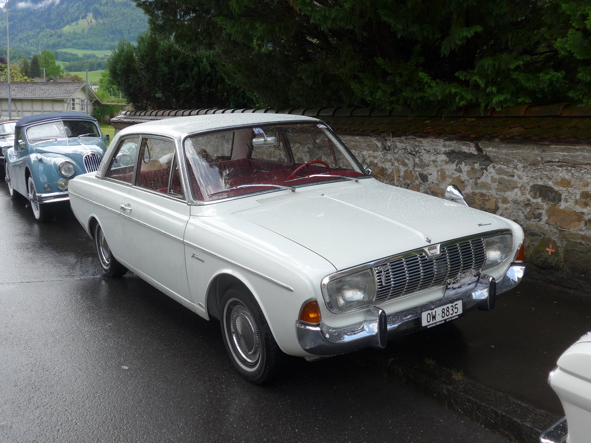 (170'721) - Ford - OW 8835 - am 14. Mai 2016 in Sarnen, OiO
