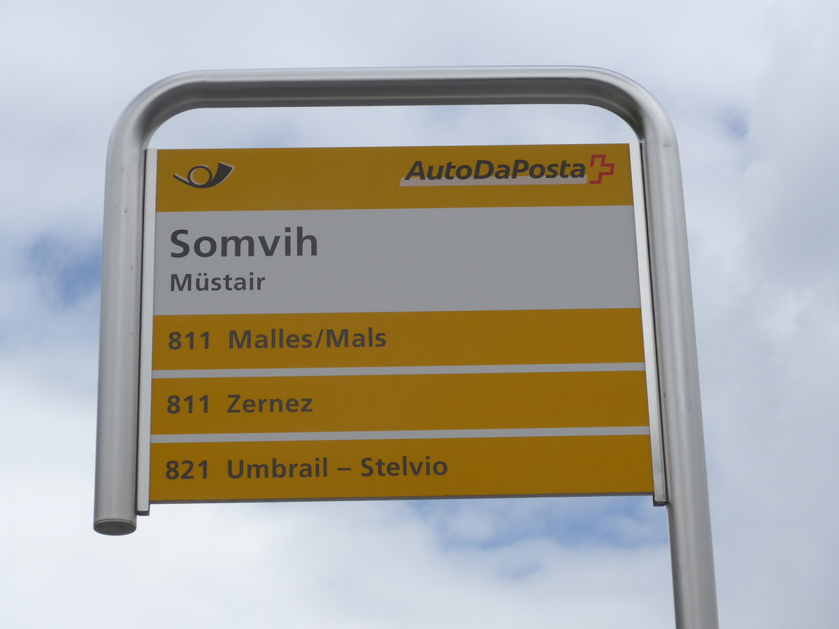 (170'903) - PostAuto-Haltestelle - M�stair, Somvih - am 16. Mai 2016