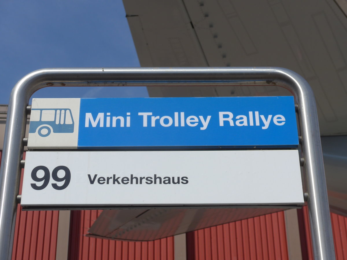 (171'249) - VBL-Haltestelle - Luzern, Verkehrshaus - am 22. Mai 2016