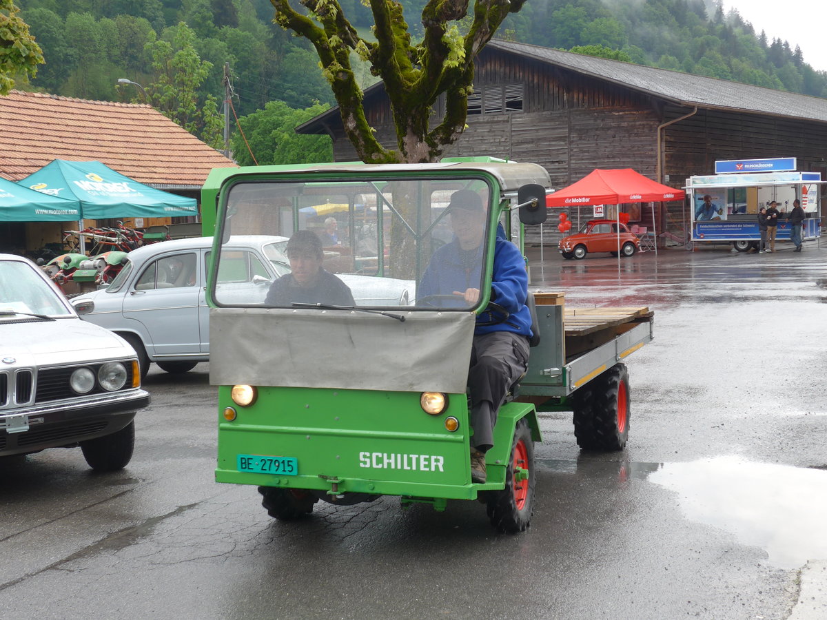 (171'501) - Schilter - BE 27'915 - am 28. Mai 2016 beim Bahnhof Boltigen