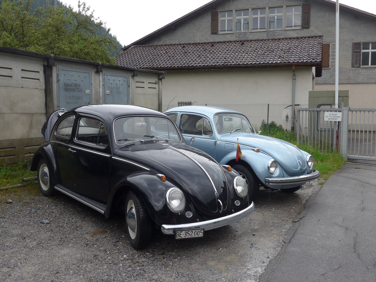 (171'514) - VW-K�fer - BE 352'005 - am 28. Mai 2016 beim Bahnhof Boltigen