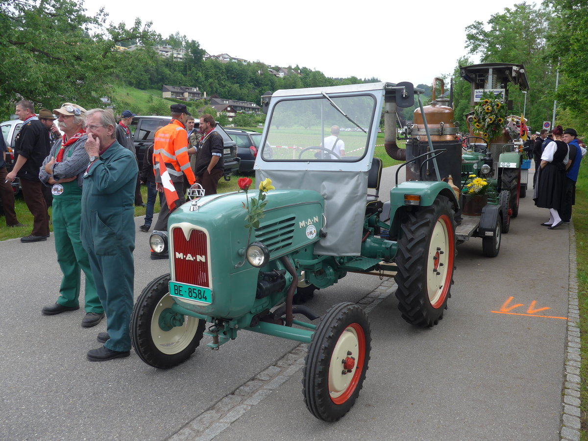 (171'649) - MAN - BE 8584 - am 5. Juni 2016 am Jodlerfest in Steffisburg