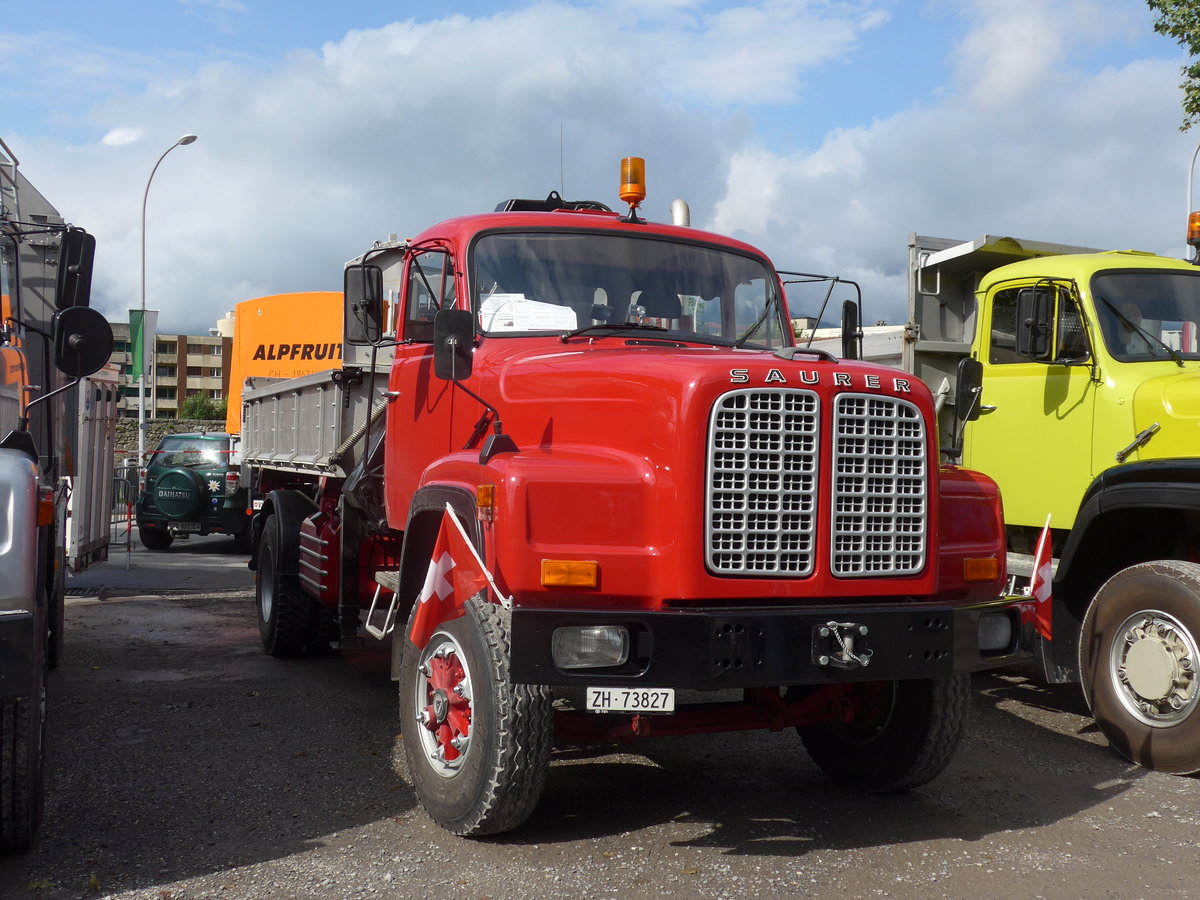 (171'985) - Saurer - ZH 73'827 - am 25. Juni 2016 in Aigle, Saurertreffen