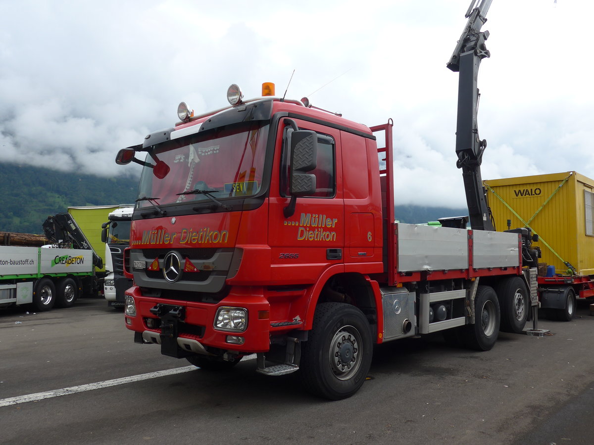 (172'360) - M�ller, Dietikon - Nr. 6/ZH 217'006 - Mercedes am 26. Juni 2016 in Interlaken, Flugplatz