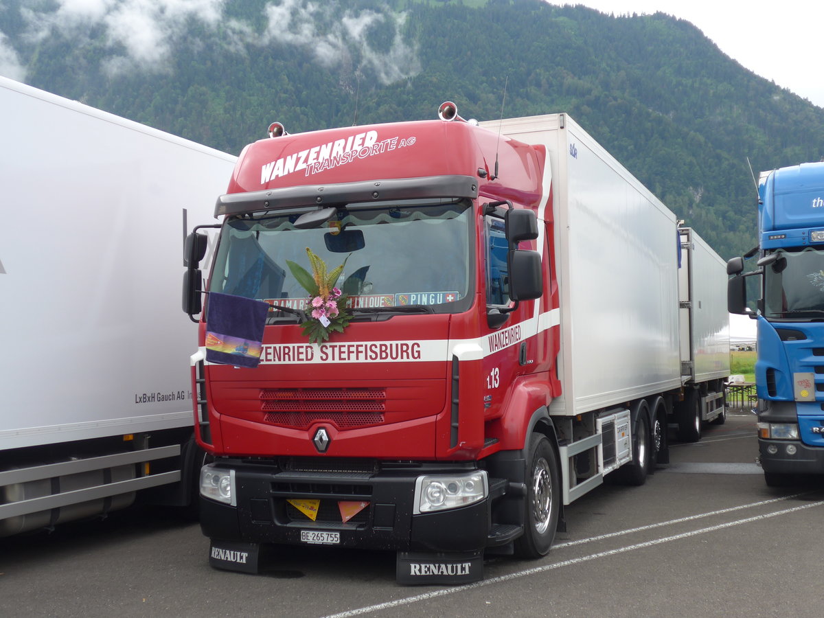 (172'413) - Wanzenried, Steffisburg - Nr. 1.13/BE 265'755 - Renault am 26. Juni 2016 in Interlaken, Flugplatz