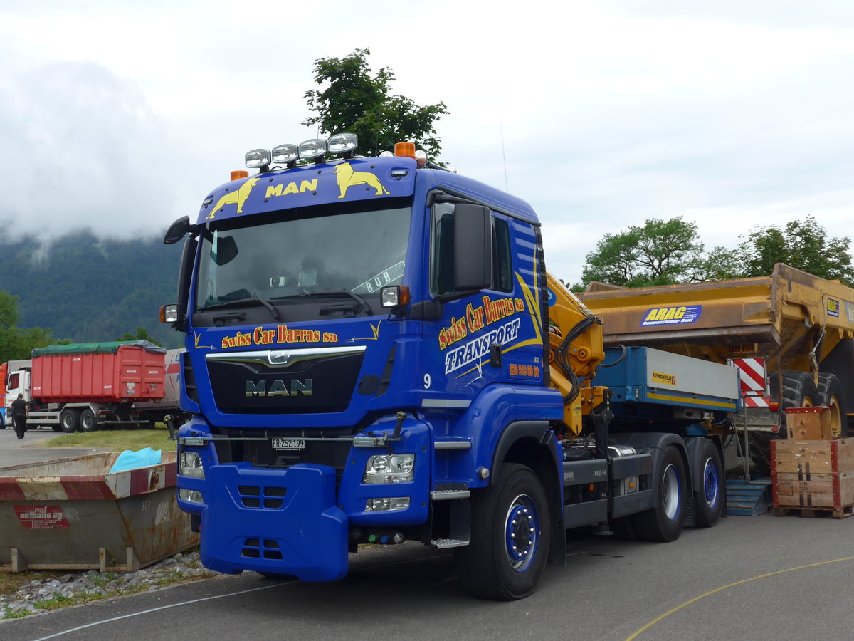 (172'417) - Barras, Martigny - Nr. 9/FR 252'199 - MAN am 26. Juni 2016 in Interlaken, Flugplatz
