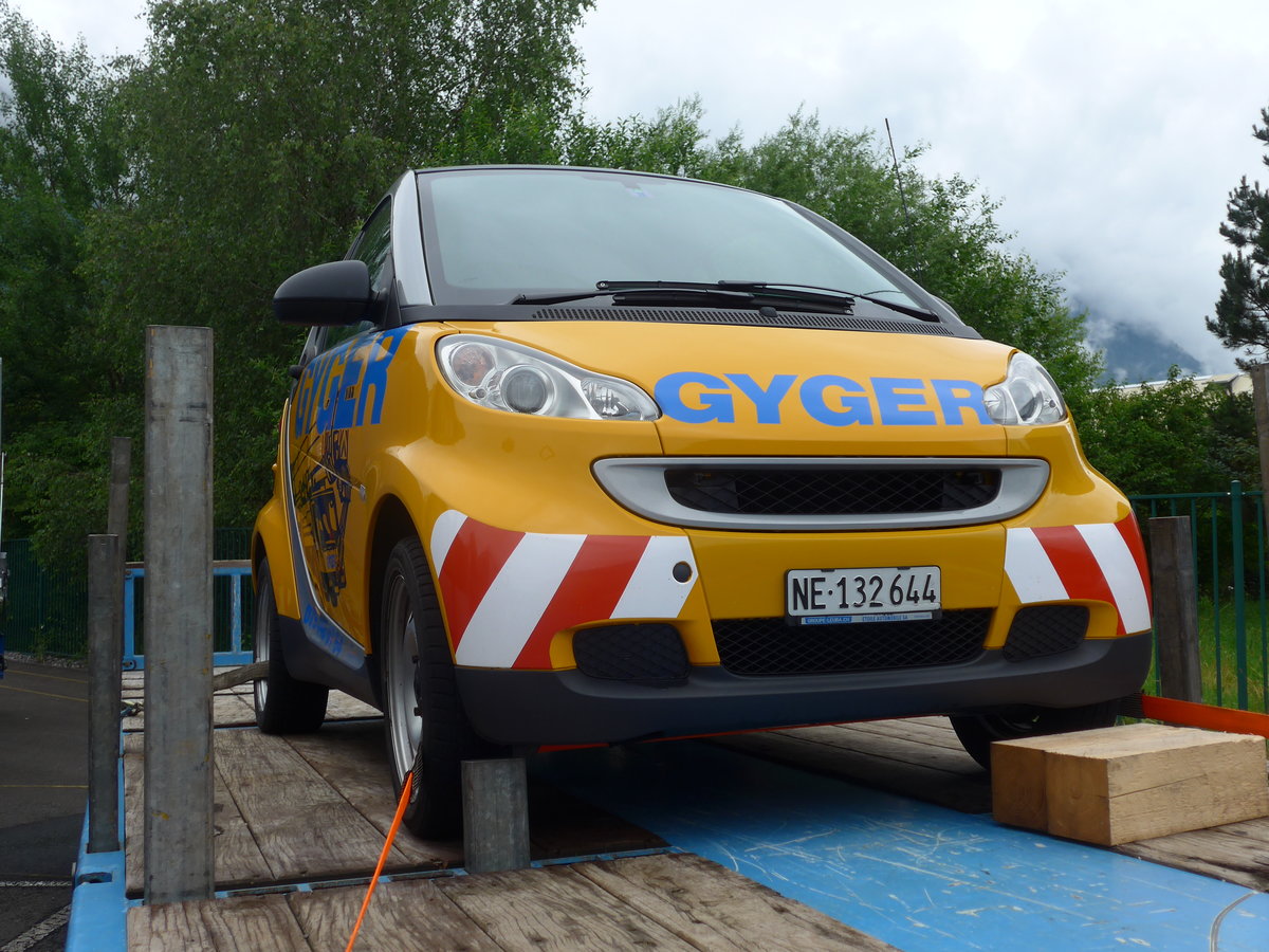 (172'424) - Gyger, Cornaux - NE 132'644 - Smart am 26. Juni 2016 in Interlaken, Flugplatz