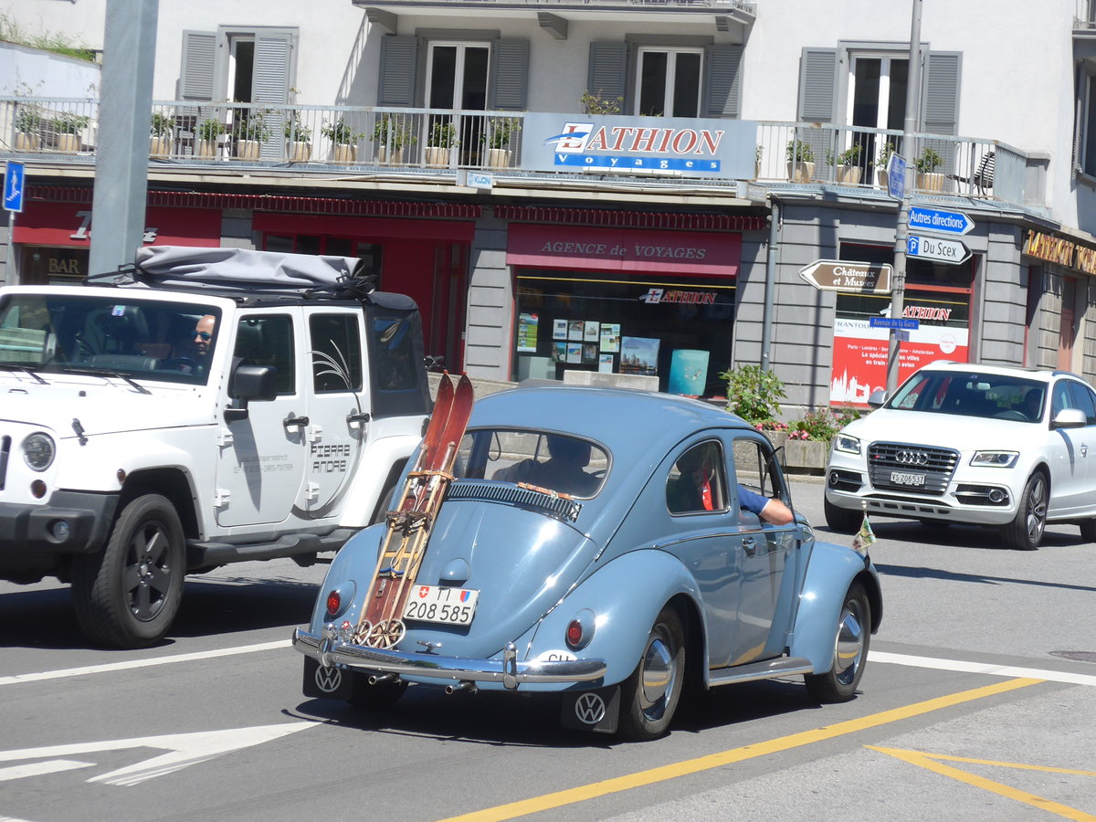 (172'711) - VW-K�fer - TI 208'585 - am 3. Juli 2016 beim Bahnhof Sion