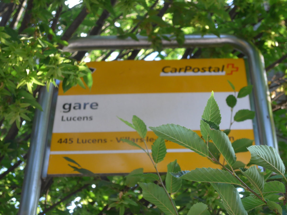 (172'842) - PostAuto-Haltestelle - Lucens, gare - am 11. Juli 2016