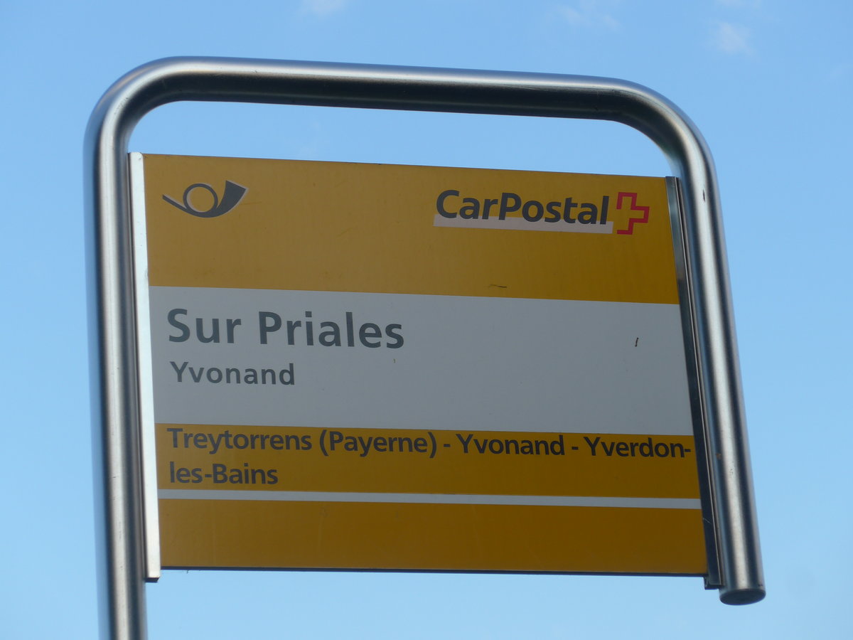 (173'007) - PostAuto-Haltestelle - Yvonand, Sur Pirales - am 15. Juli 2016