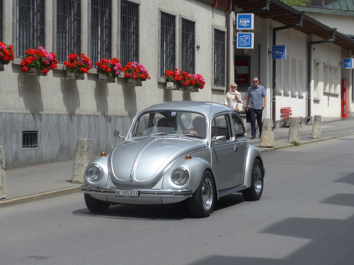 (173'430) - VW-K�fer - BE 365'833 - am 31. Juli 2016 beim Autobahnhof Adelboden