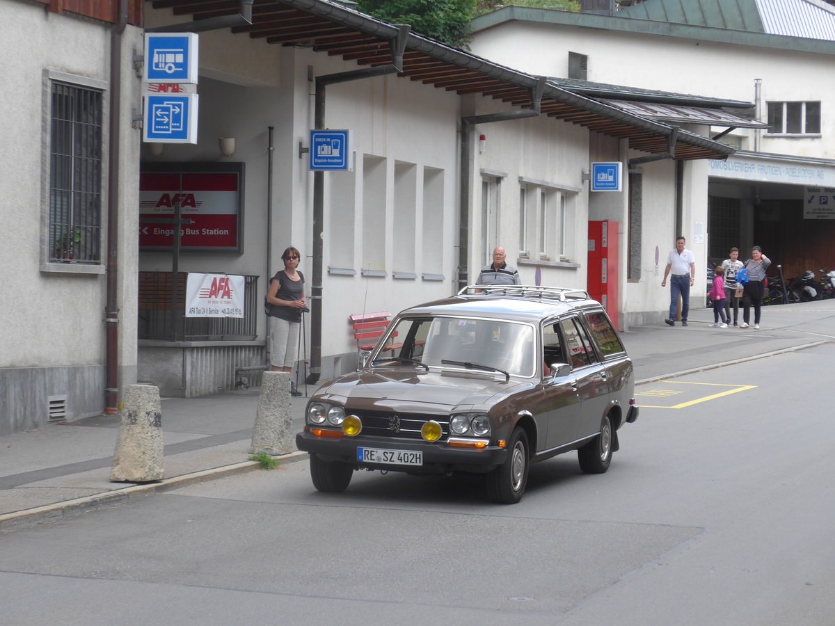(173'437) - Peugeot - RE-SZ 402H - am 31. Juli 2016 beim Autobahnhof Adelboden