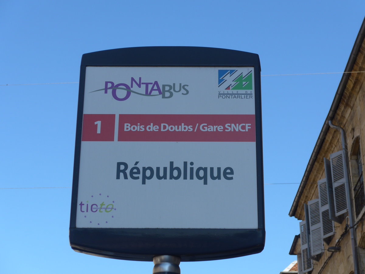 (173'554) - Bus-Haltestelle - Pontarlier, R�publique - am 1. August 2016