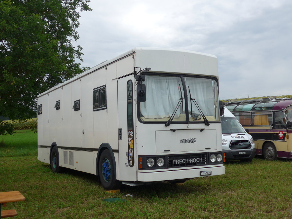 (174'005) - NAW/FHS - SZ 95'828 - am 20. August 2016 in B�singen, Bahnhof