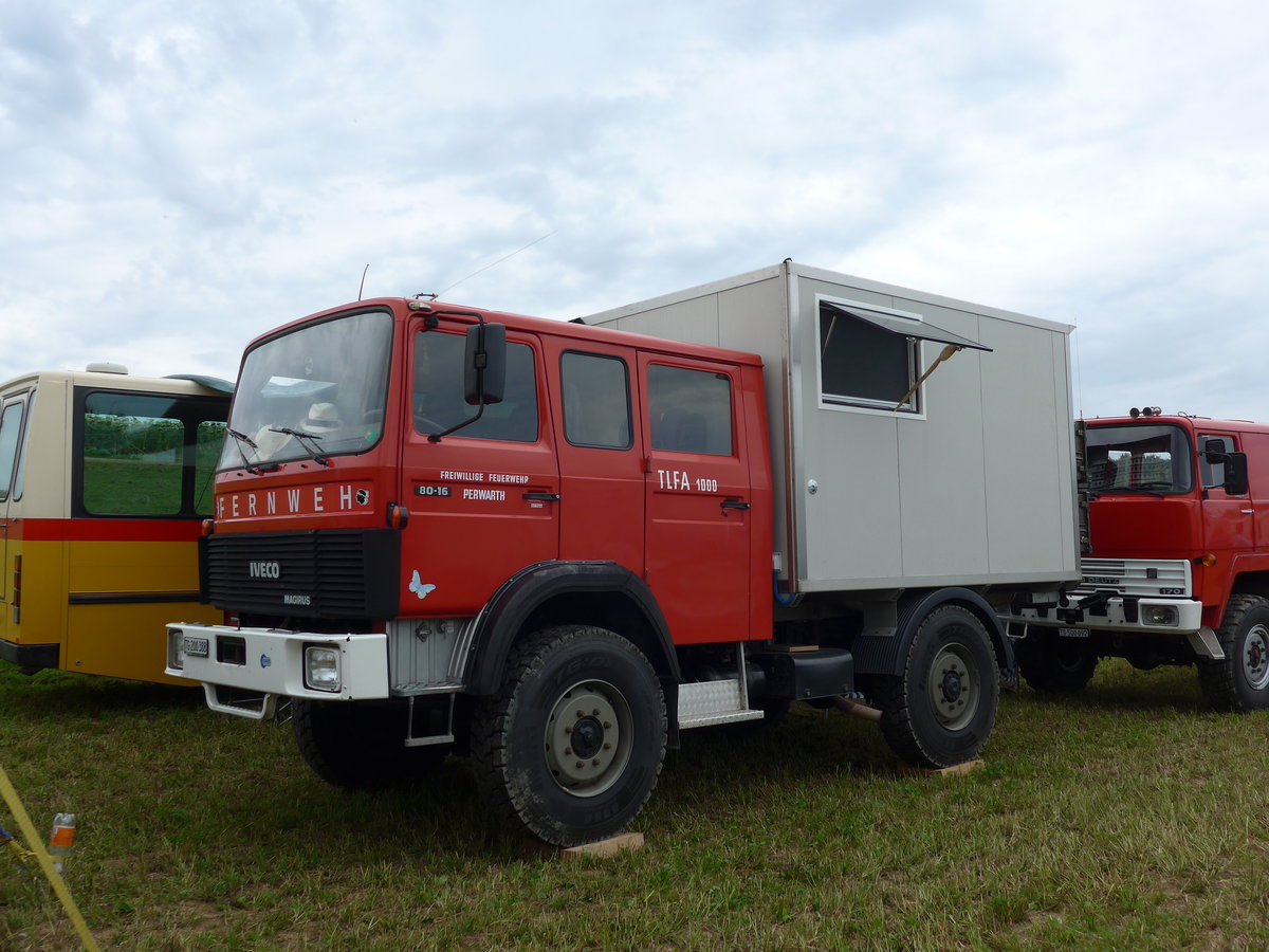 (174'027) - Freiw. Feuerwehr, Perwarth - TG 200'388 - Iveco-Magirus am 20. August 2016 in B�singen, Bahnhof