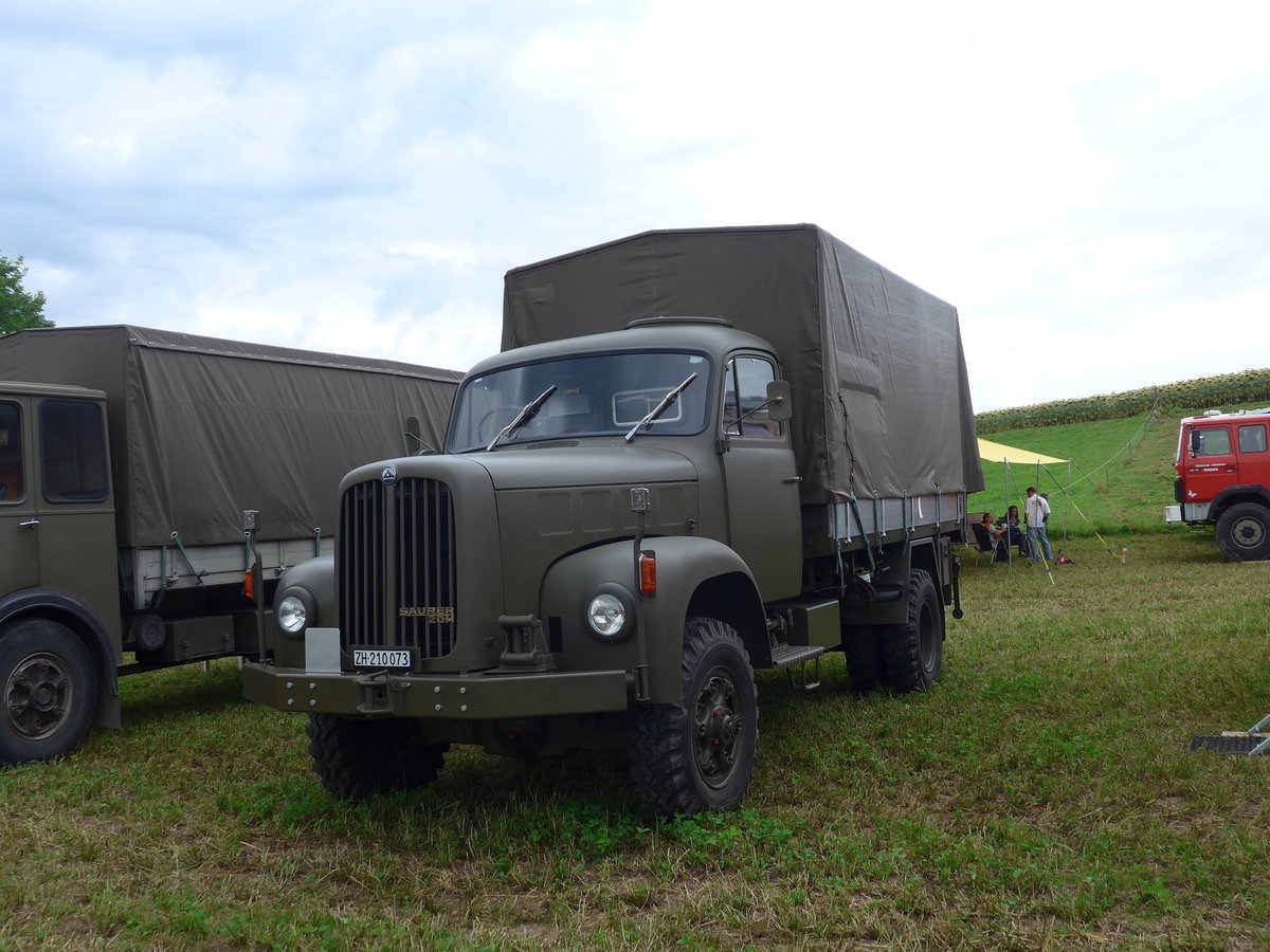(174'047) - Saurer - ZH 210'073 - am 20. August 2016 in B�singen, Bahnhof