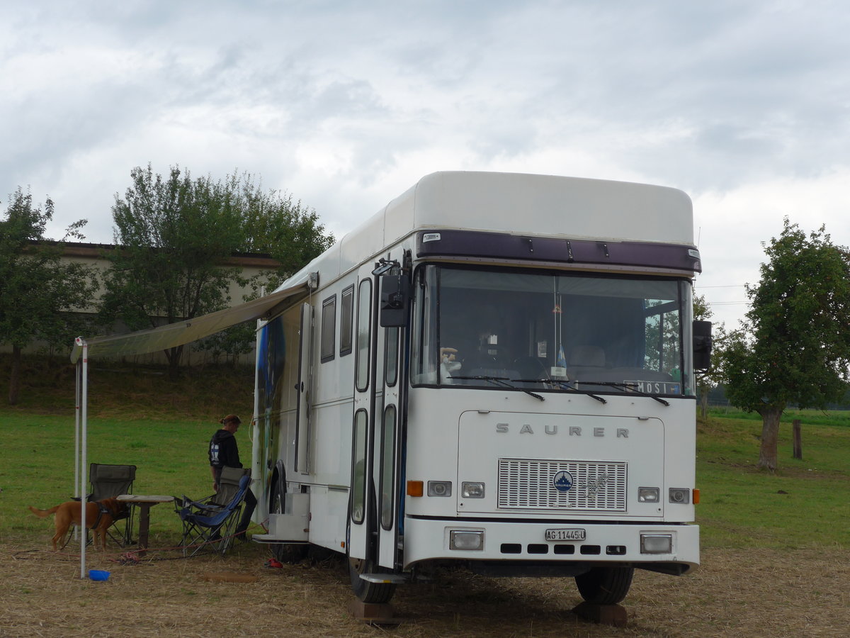 (174'076) - Saurer - AG 11'445 U - am 20. August 2016 in B�singen, Bahnhof