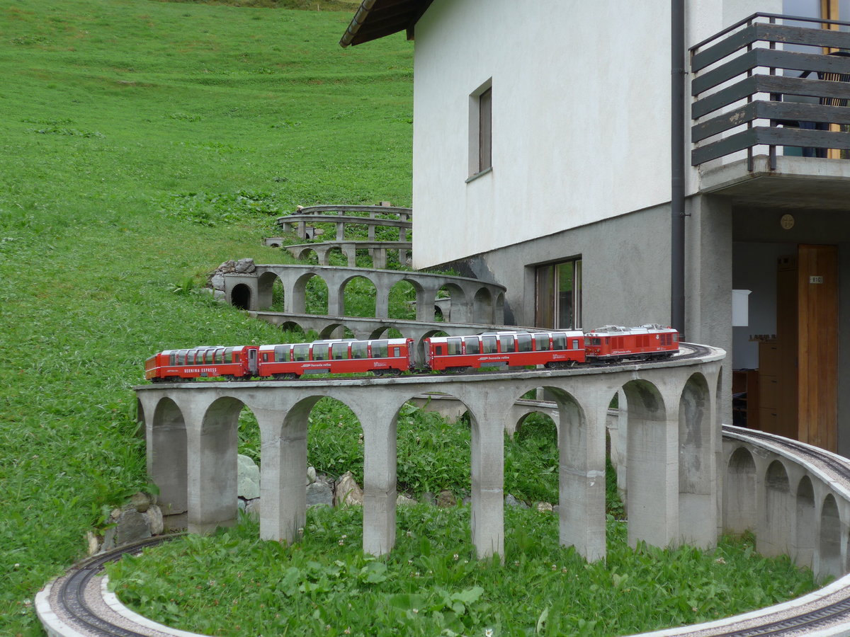 (174'181) - Modelleisenbahnanlage am 21. August 2016 in Am Bach