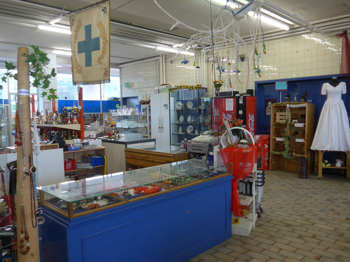 (174'930) - Eingangs- und Kassenbereich am 14. September 2016 im BrockiShop